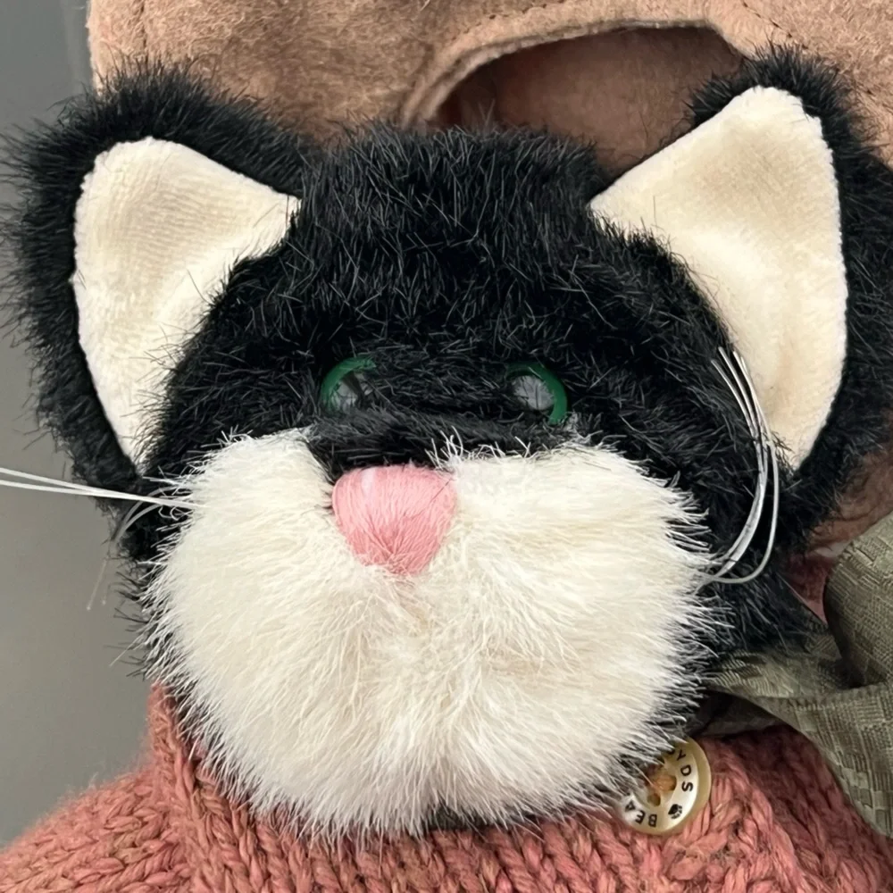 🎶Rare Musical The Boyds Collection Mrs. Petrie Plush Cat Retired 1999 Wind-Up - Picture 3 of 17